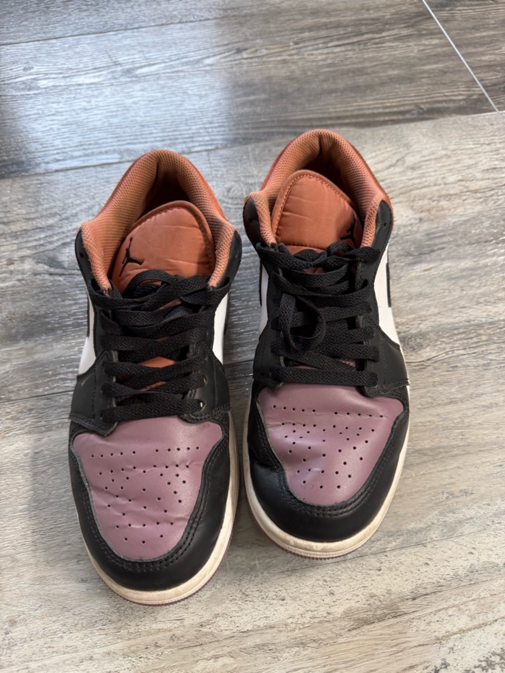 Nike Men's Low-Top Sneakers - Black, White & Mauve - Picture 2 of 6